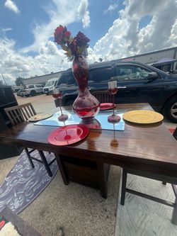 Dinning table w/3 chairs $80