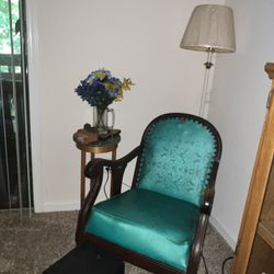 Antique Rocking Chair: EVERYTHING MUST GO 