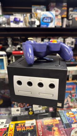 Game cube with all cards