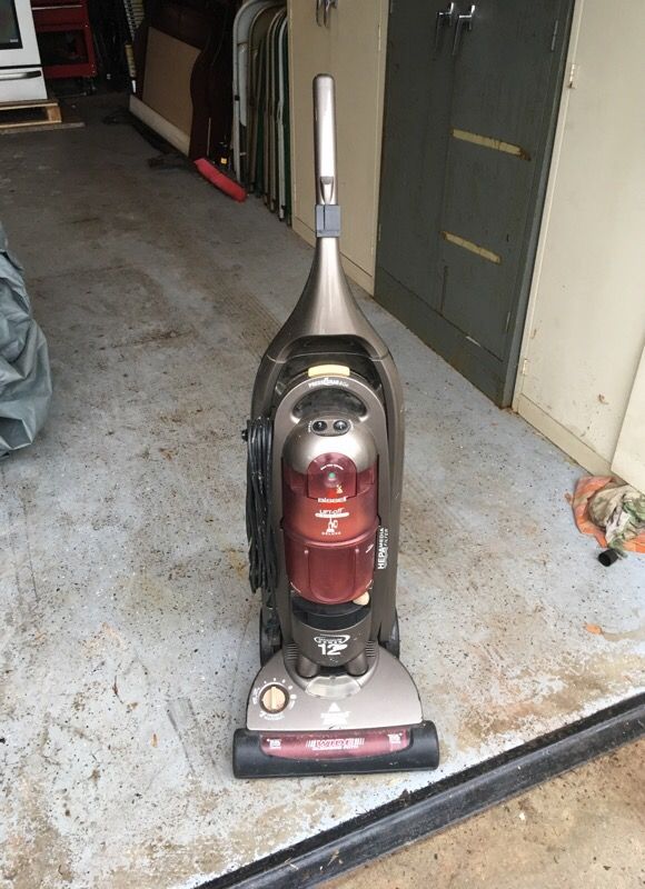 Bagless Vacuum