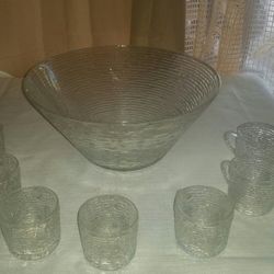 Punch bowl set