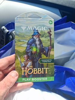 Magic: The Gathering The Hobbit Play Booster Pack