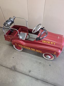 Pedal car