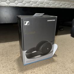 Sennheiser HD 560s Headphones