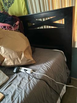 Queen bed