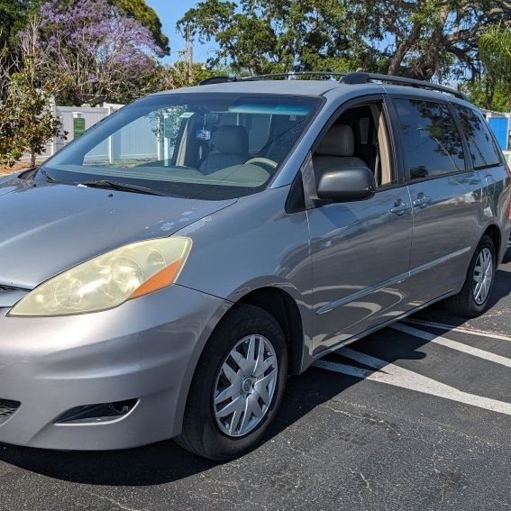 2006 Toyota Sienna