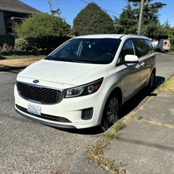 2016 KIA Sedona LX