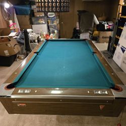 Fischer Cavalier VIII Pool Table In Excellent Condition!