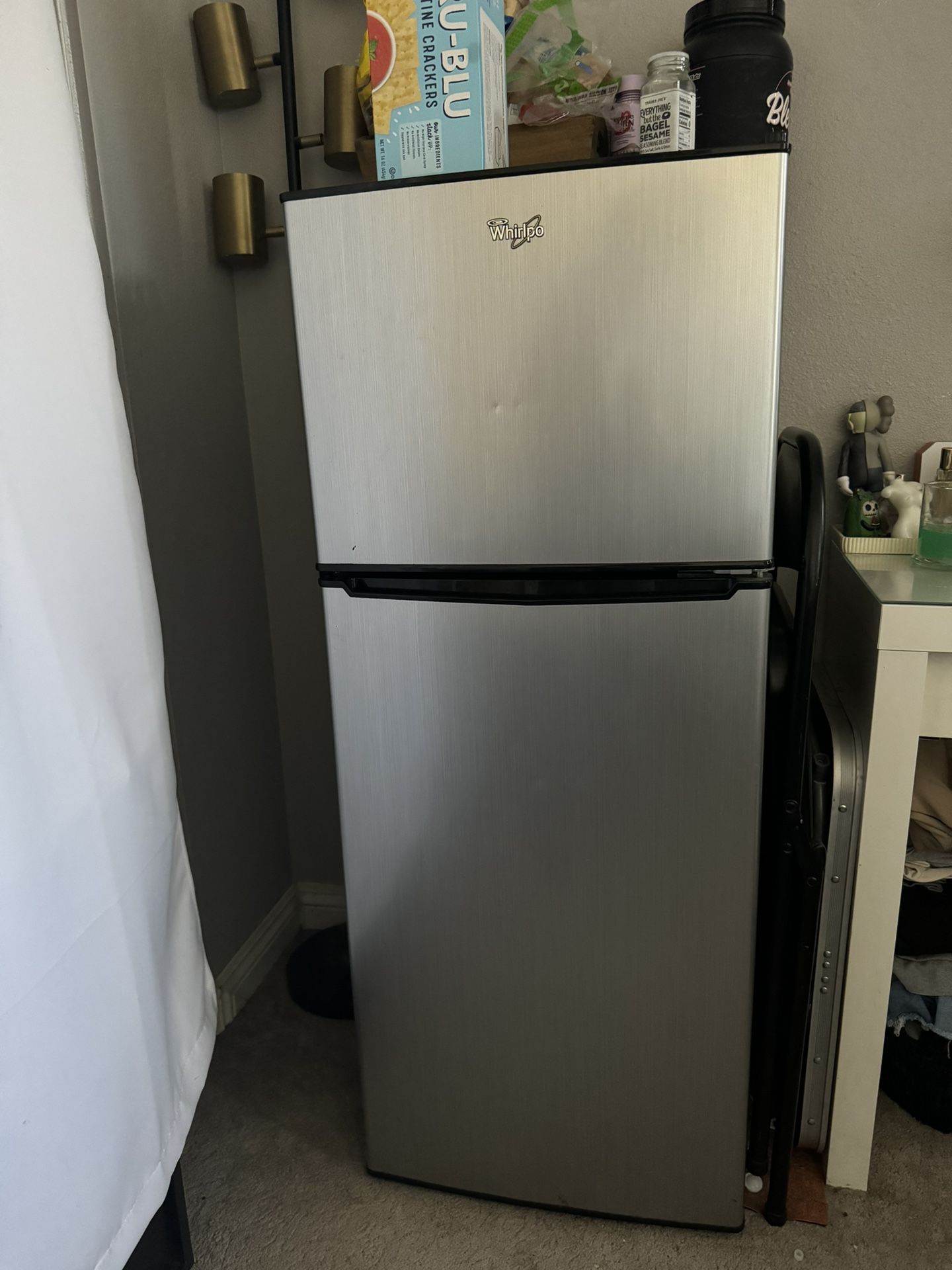 Refrigerator Whirlpool 