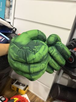 Hulk Smash Hands - Green Foam Fists