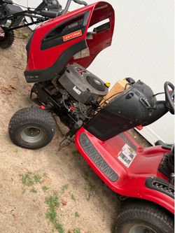 3000 series hydro mower works great but—//with deck like new