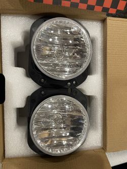 Jeep Halogen OEM Headlights & Fog lights 2022