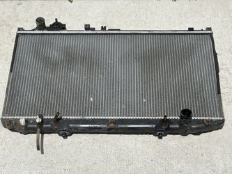 1(contact info removed) Lexus Gs300 Radiator Genuine Oem
