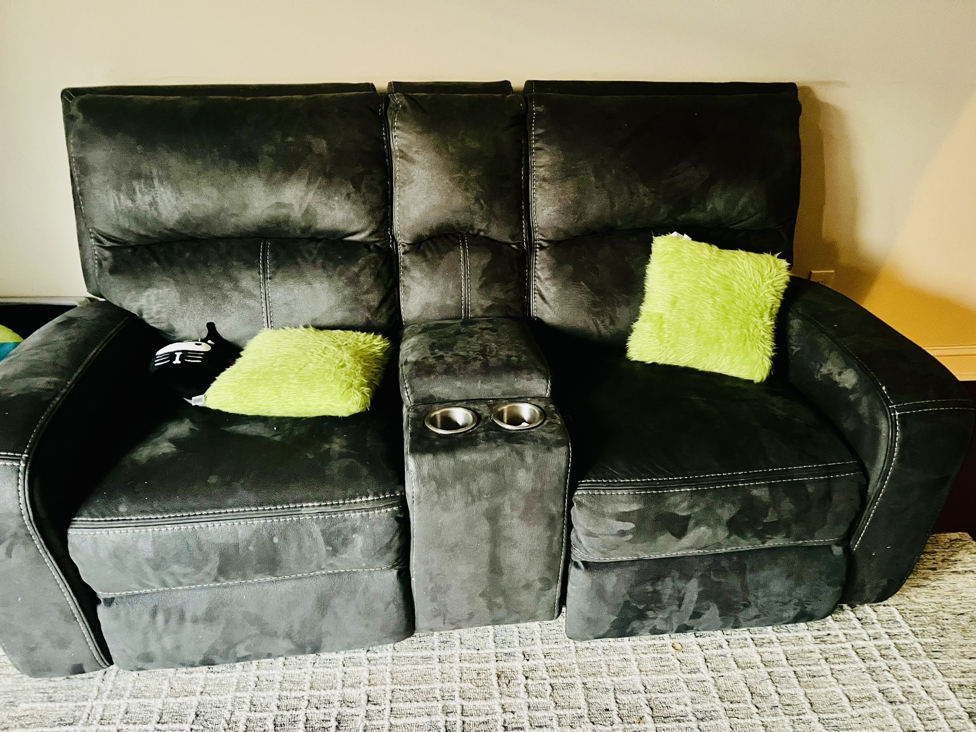 Good Condition Reclining Living Room Set, Sofa and Love Seat