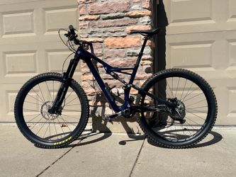 Specialized Stumpjumper Carbon Full Suspension Mountain Bike