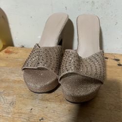 Rose gold Heels