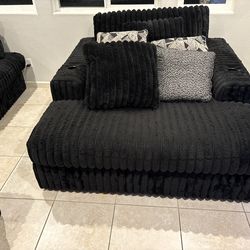 2 piece Sectional Couches