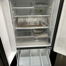 GE French Door Refrigerator – Stainless Steel – $950