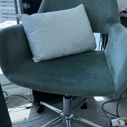 Office / Desk Chair