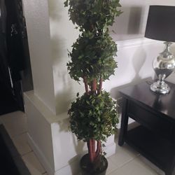 Topiary Fake Plant
