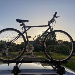 YAKIMA LOCKJAW UPRIGHT BIKE BICYCLE ROOF RACK MOUNT