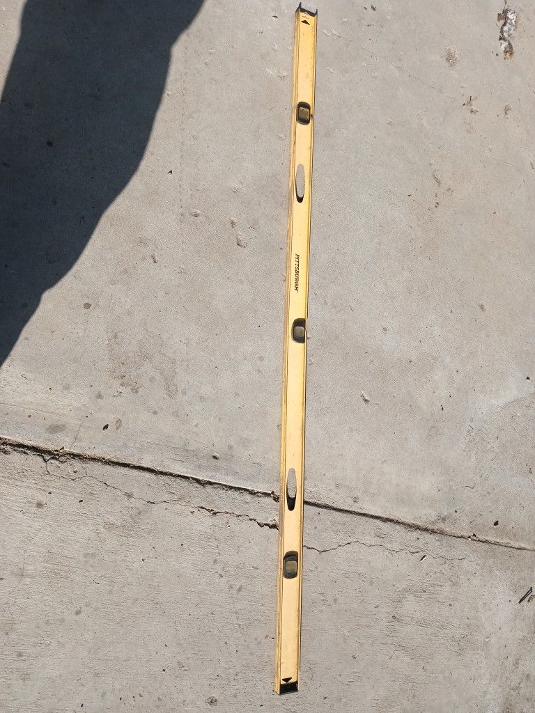 5ft Leveler $10