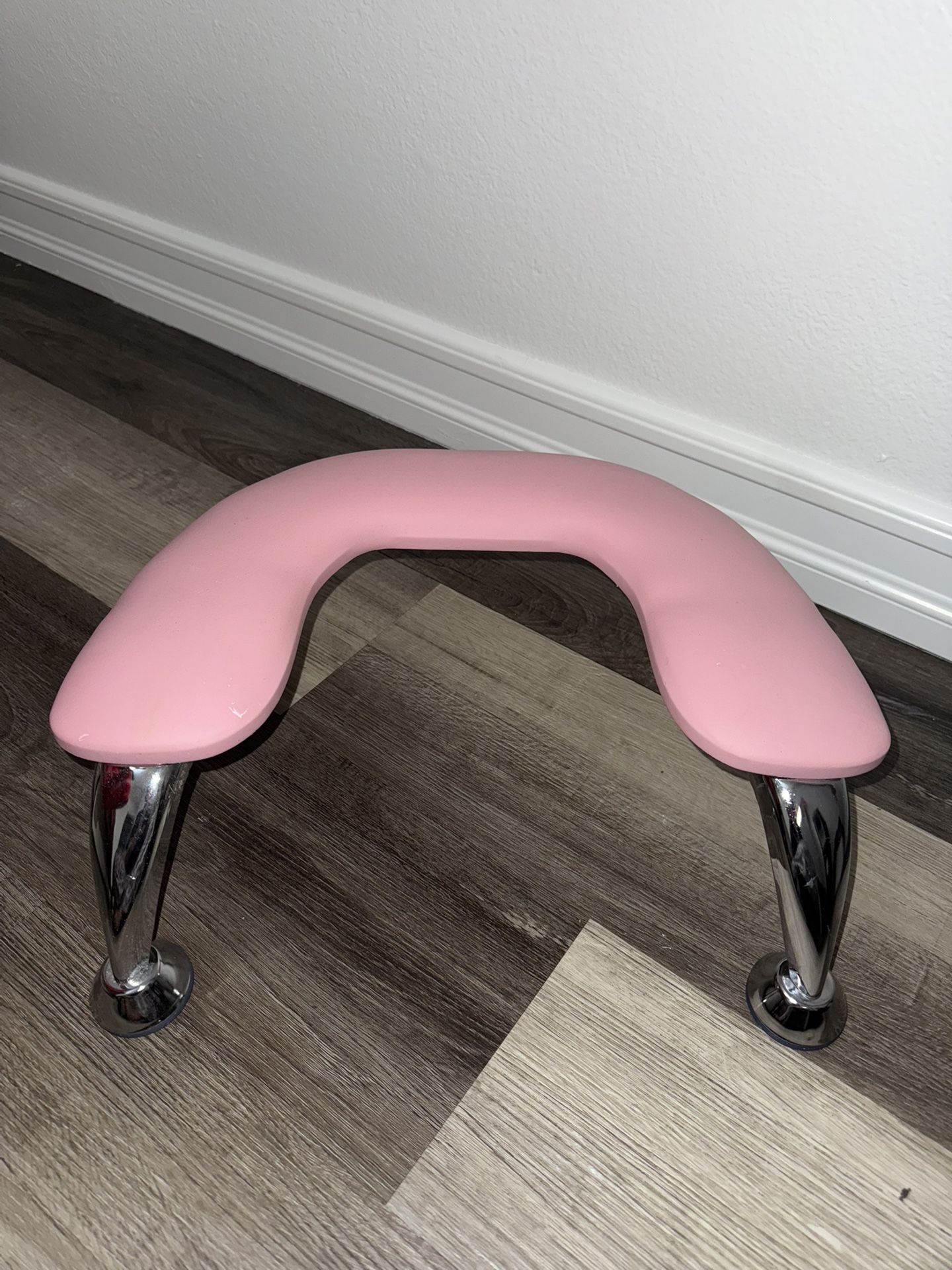 Pink Nail Hand Rest