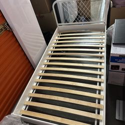 Bed Frame With Bed