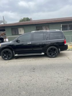2013 Nissan Armada