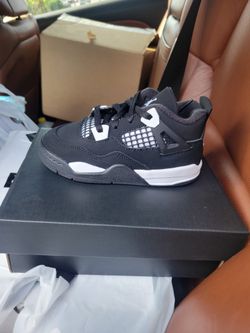 Jordan 4 White Thunder Size 10c