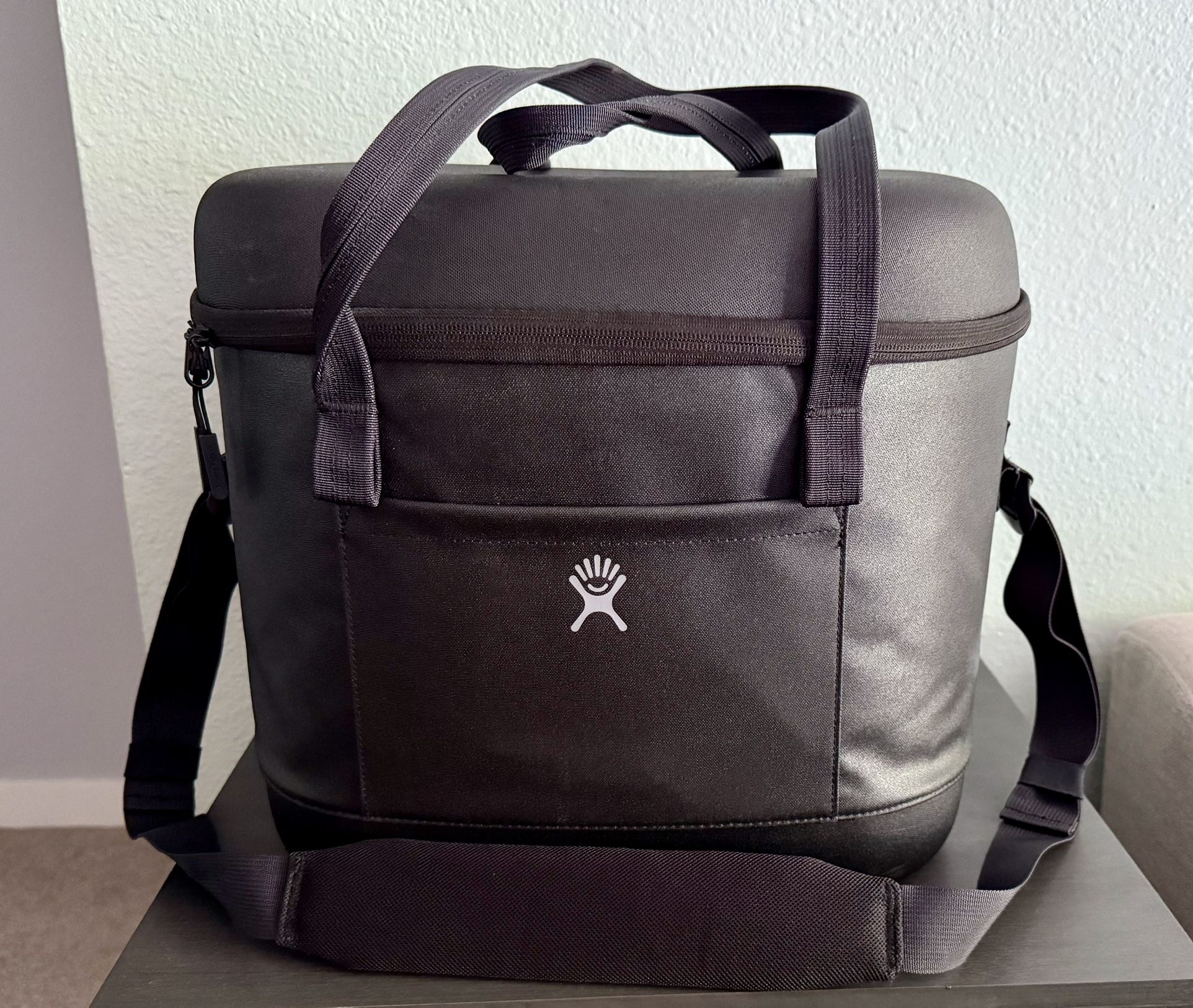 Hydro Flask Cooler