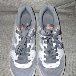 Nike Air Max Command