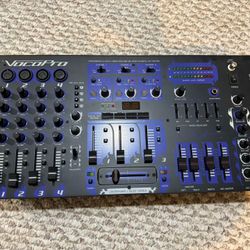 VocoPro Mixer - Like New