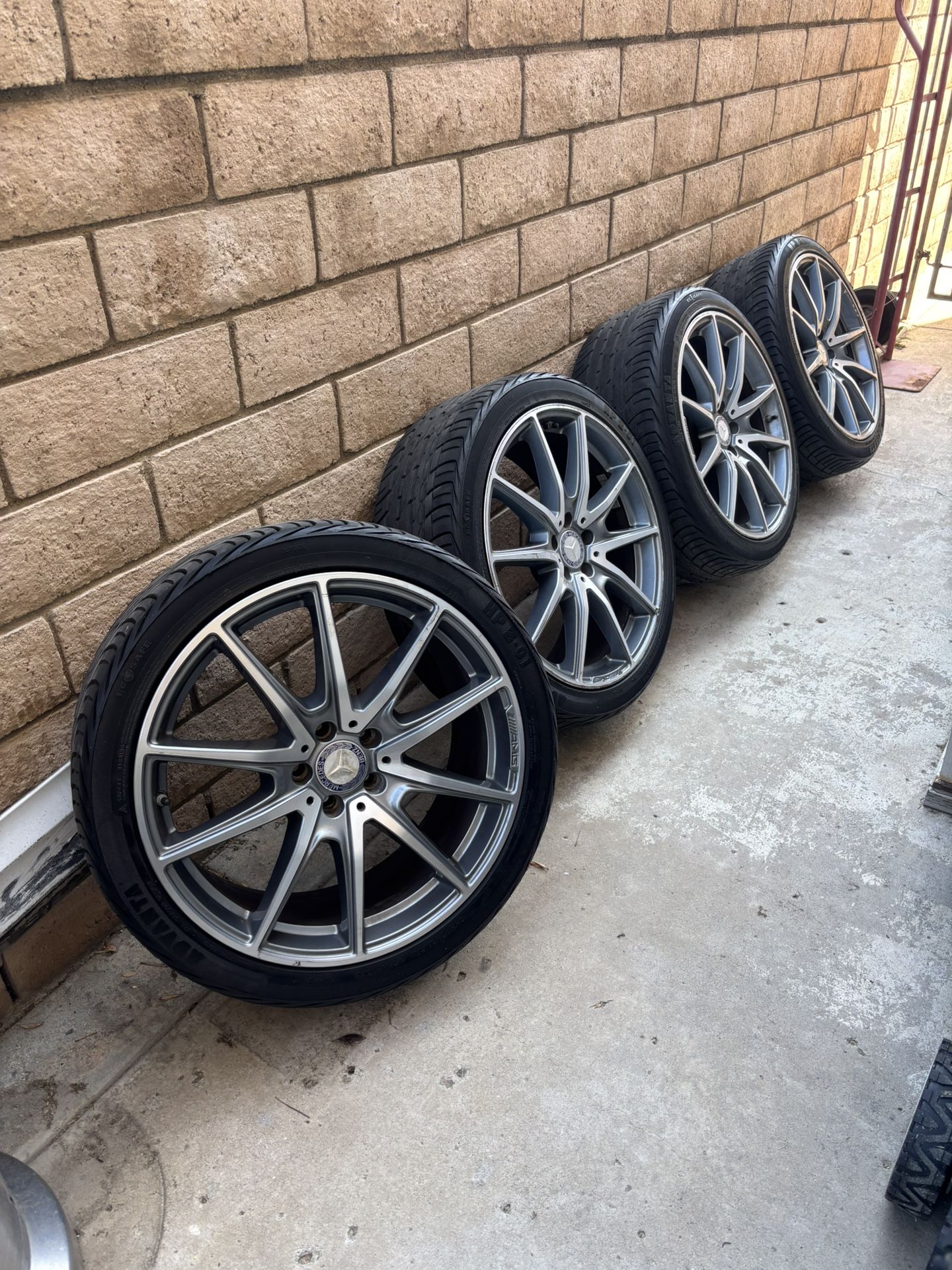 Mercedes AMG Wheels OEM 20”