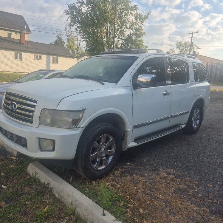 2005 Infiniti Qx56