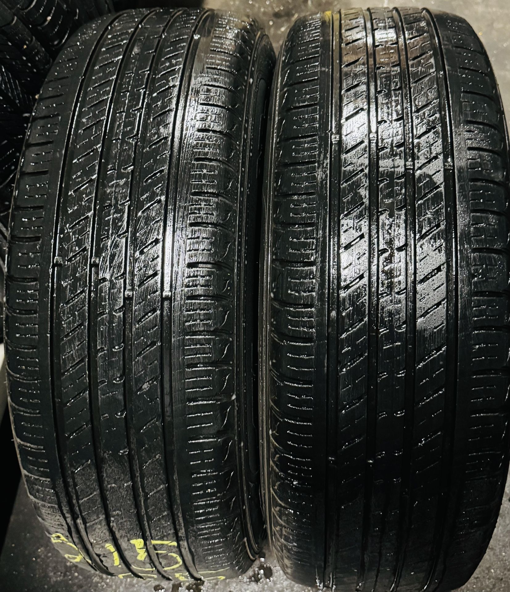 KUMHO CRUGEN 215/65R16