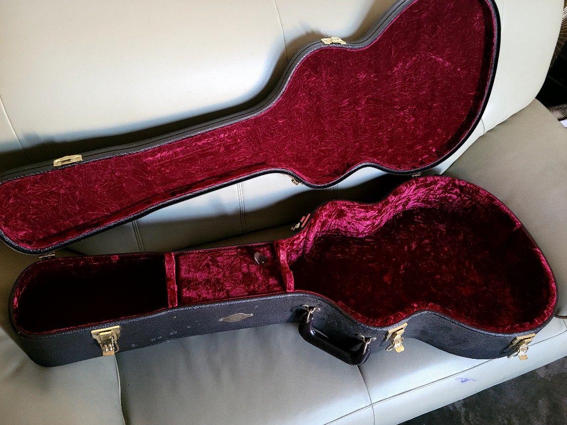 Taylor Deluxe Hardshell Case