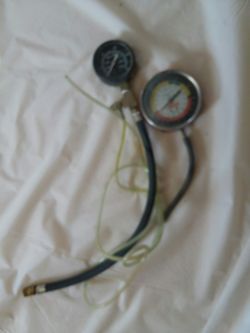 Oil ,fuel, vacuum, gauges