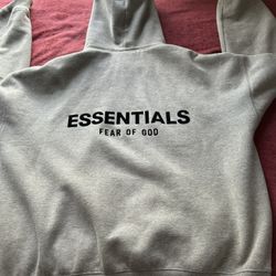 ESSENTIALS HOODIE