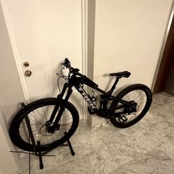 Trek Fuel EX Carbon – Full Suspension Trail Bike | Excellent Condition