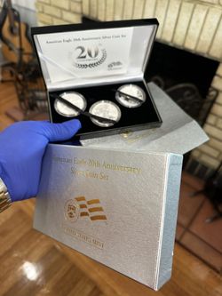 2006 AMERICAN EAGLE 20TH ANNIVERSARY SILVER  3- COIN SET W/ORIG. BOX AND COA 🔥🔥 OPEN TO TRADES 🔥🔥