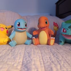 Pokémon Select Battle Figures 4-Pack Pikachu Charmander Bulbasaur Squirtle Toy