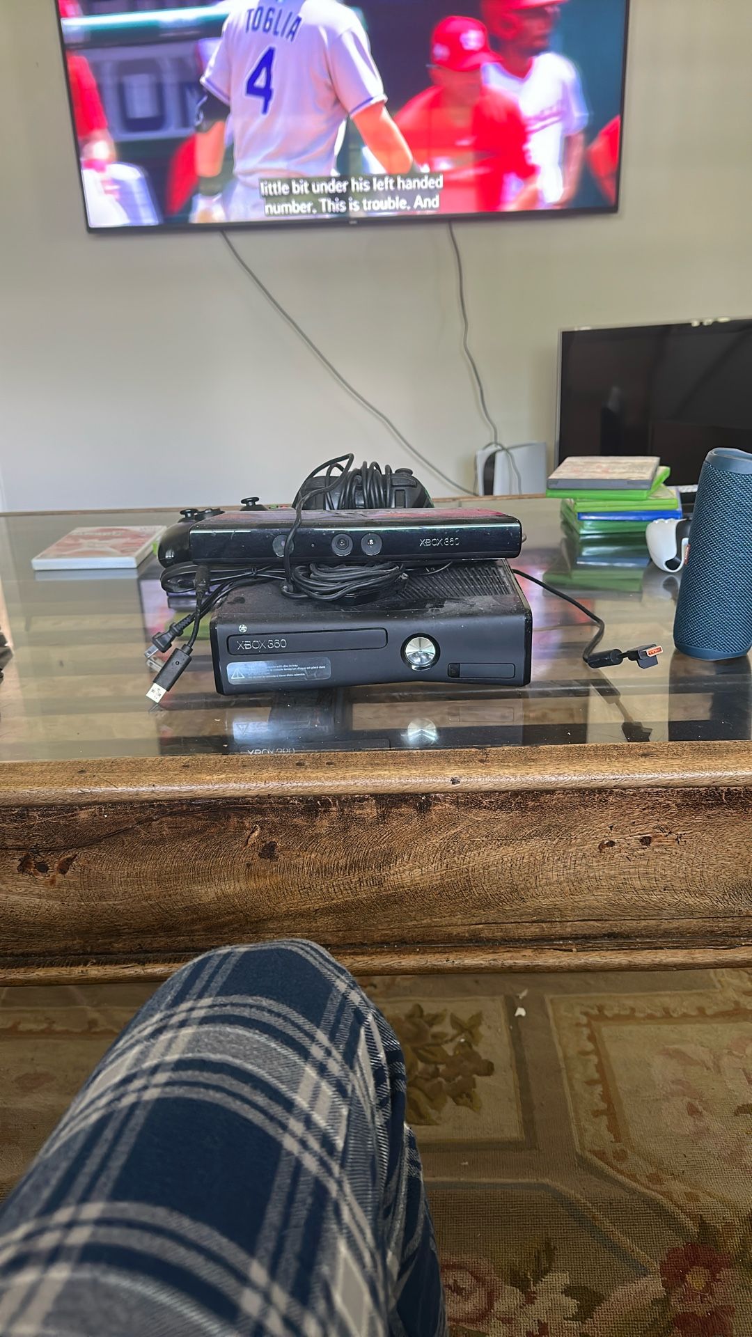 Xbox 360 (remotes and games included)