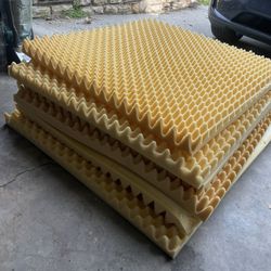 6 Pieces Of 3ft X 3ft Egg Crate Foam Padding