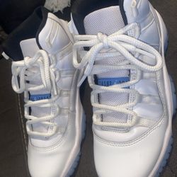 Retro Youth 5.5 Jordan 11 Shoes