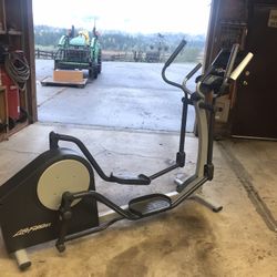 Life Fitness Elliptical 
