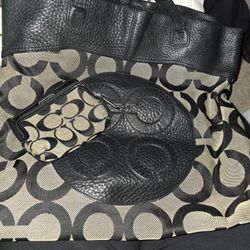 coach bag with wallet
