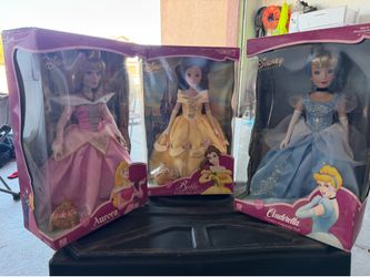 Disney princess porcelain keepsake dolls
