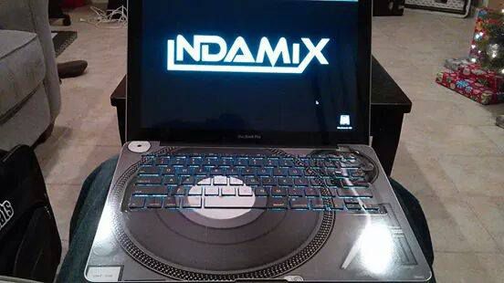 DJ MacBook Pro