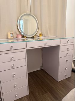 slaystation pro 2.0 makeup vanity + led mirror (moving sale, must go by june 1)